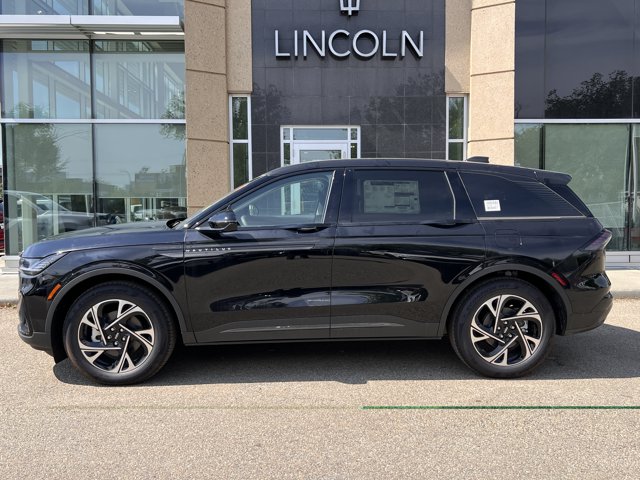 2026 Lincoln Nautilus Premiere, čierna, 14 km, dovoz Kanada — foto 4 z 5