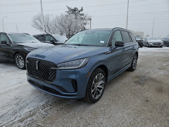 2026 Lincoln Aviator Premiere, modrá, 10 km, dovoz Kanada — foto 1