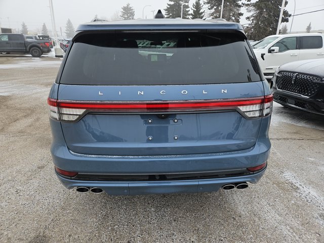 2026 Lincoln Aviator Premiere, modrá, 10 km, dovoz Kanada — foto 4 z 5