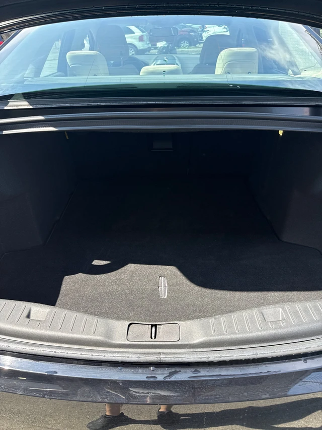 2017 Lincoln Mkz Select, 68 000 km, dovoz Kanada — foto 14 z 20