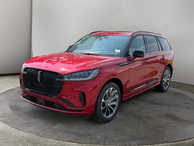 2026 Lincoln Aviator Premiere, červená, 9 km, dovoz Kanada — foto 1