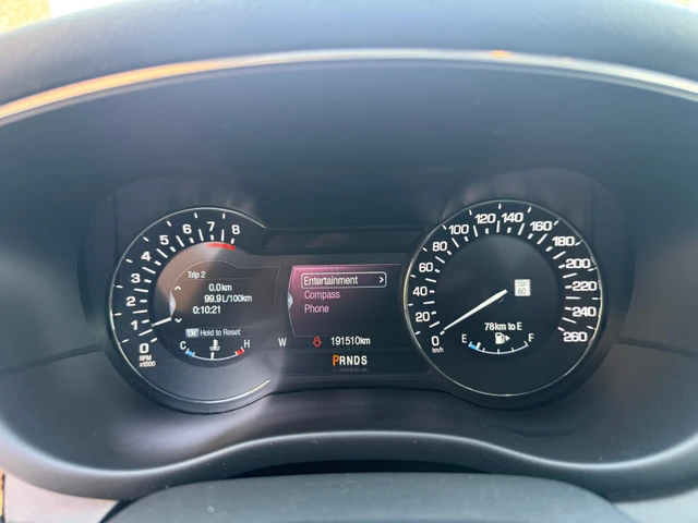 2015 Lincoln Mkc AWD 4dr, čierna, 189 932 km, dovoz Kanada — foto 12 z 20