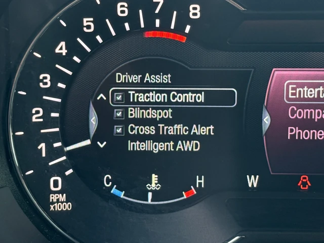 2015 Lincoln Mkc AWD 4dr, čierna, 189 932 km, dovoz Kanada — foto 16 z 20