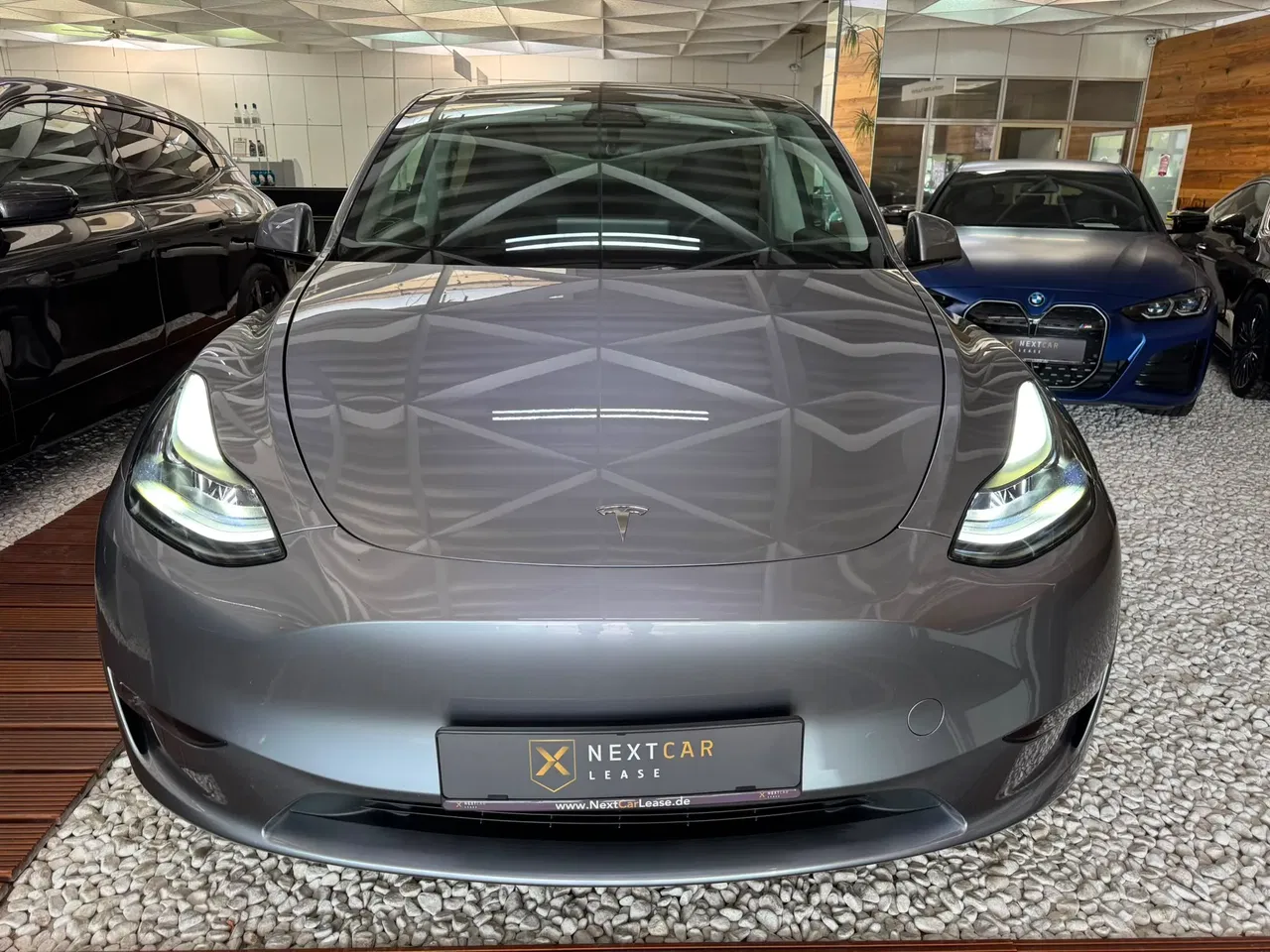 2023 Tesla Model Y, 42 380 km, Rumunsko — foto 2 z 12