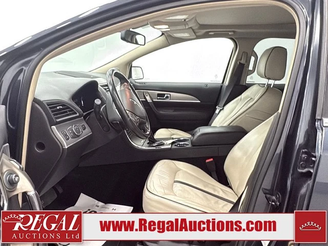 2014 Lincoln Mkx, modrá, 179 605 km, dovoz Kanada — foto 5 z 5