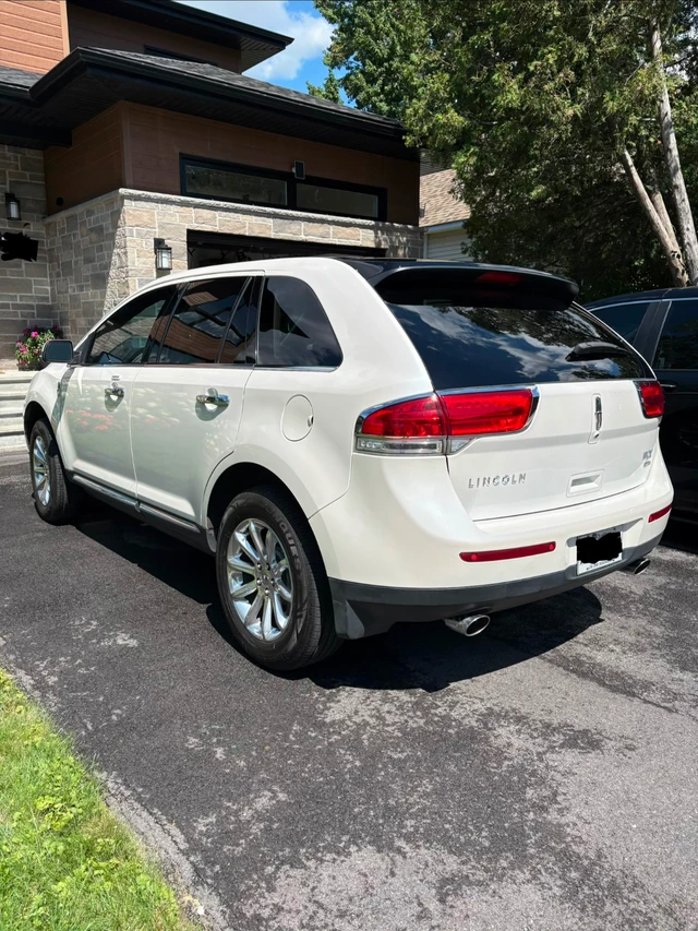 2014 Lincoln Mkx, biela, 205 342 km, dovoz Kanada — foto 2 z 5