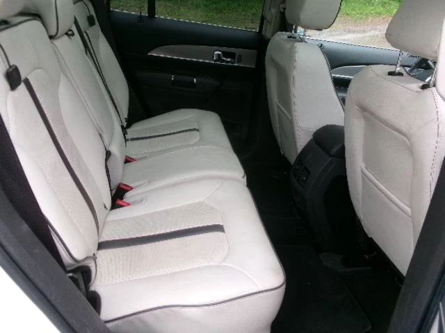 2015 Lincoln Mkx V6 AWD, biela, 118 000 km, dovoz Kanada — foto 2 z 5