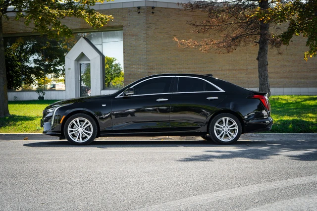 2022 Cadillac Ct4 Luxury, čierna, 204 350 km, dovoz Kanada — foto 5 z 5