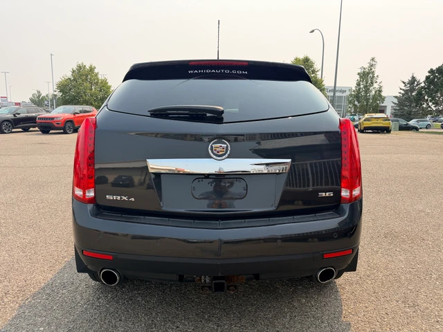 2015 Cadillac Srx Performance, sivá, 148 188 km, dovoz Kanada — foto 11 z 20