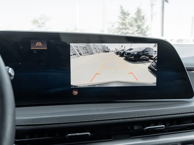 2024 Cadillac Xt4 Luxury, čierna, 17 875 km, dovoz Kanada — foto 14 z 20