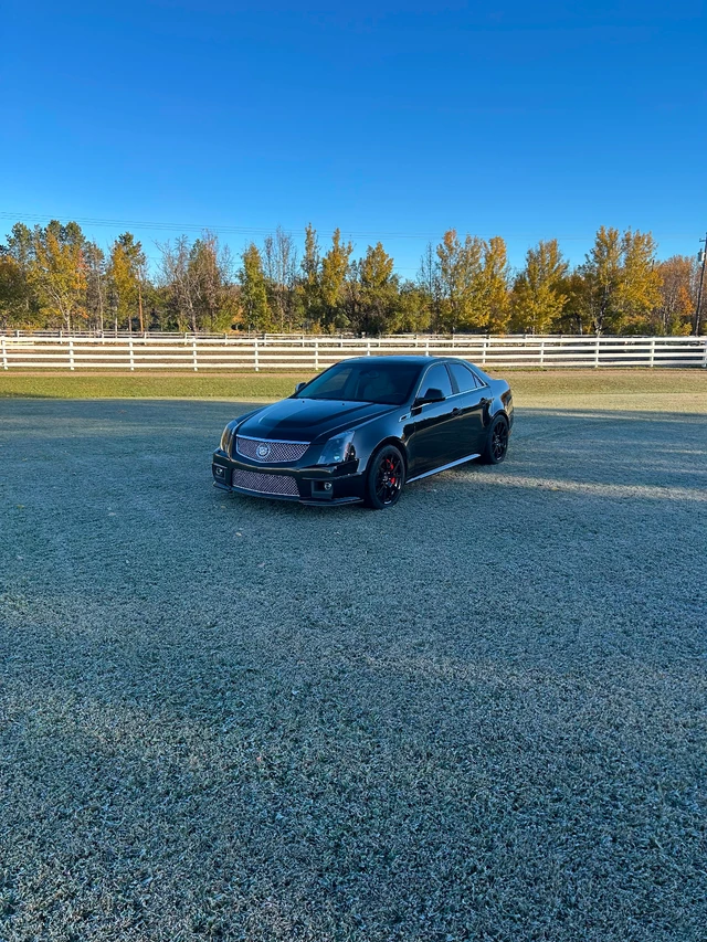 2012 Cadillac Cts-V, čierna, 61 564 km, dovoz Kanada — foto 1