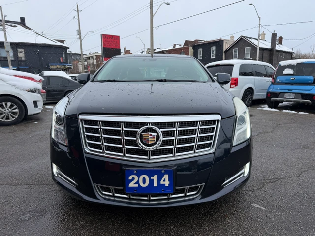 2014 Cadillac Xts Luxury Collection, modrá, 190 944 km, dovoz Kanada — foto 1