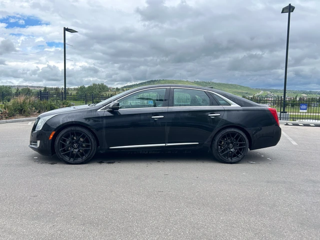 2015 Cadillac Xts Platinum, čierna, 166 955 km, dovoz Kanada — foto 6 z 20