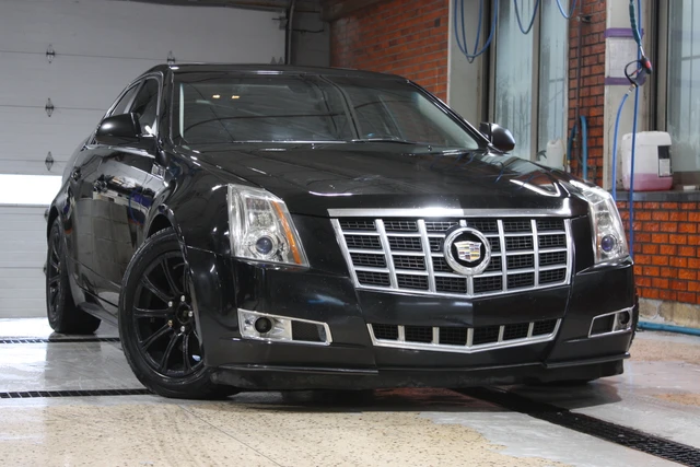 2013 Cadillac Cts Premium, 181 000 km, dovoz Kanada — foto 1 z 5 2013 Cadillac Cts Premium, 181 000 km, dovoz Kanada — foto 1 z 5