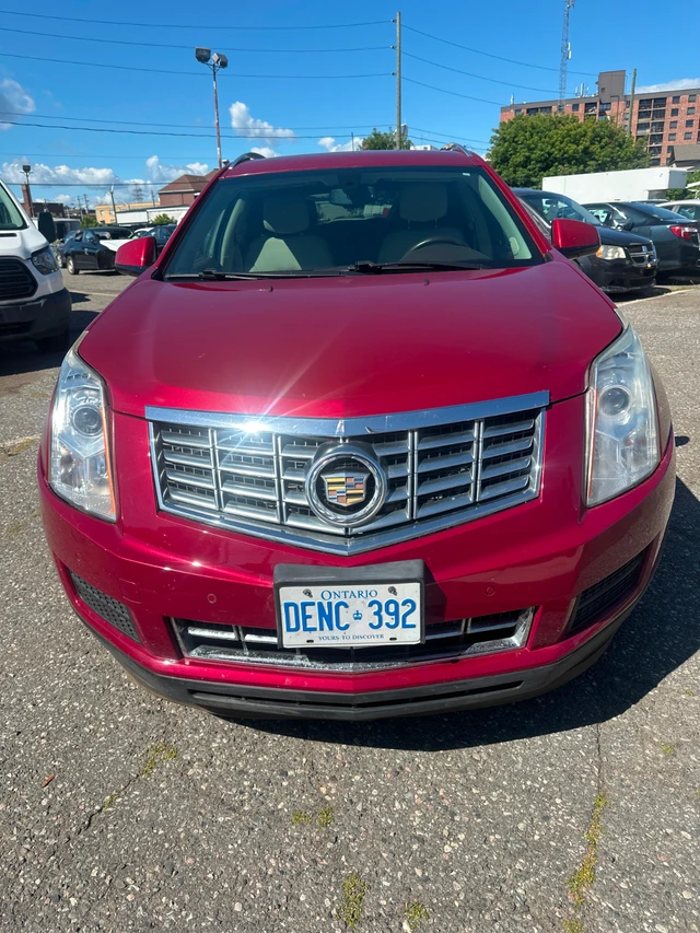 2016 Cadillac Srx, burgundy, 72 000 km, dovoz Kanada — foto 2 z 5