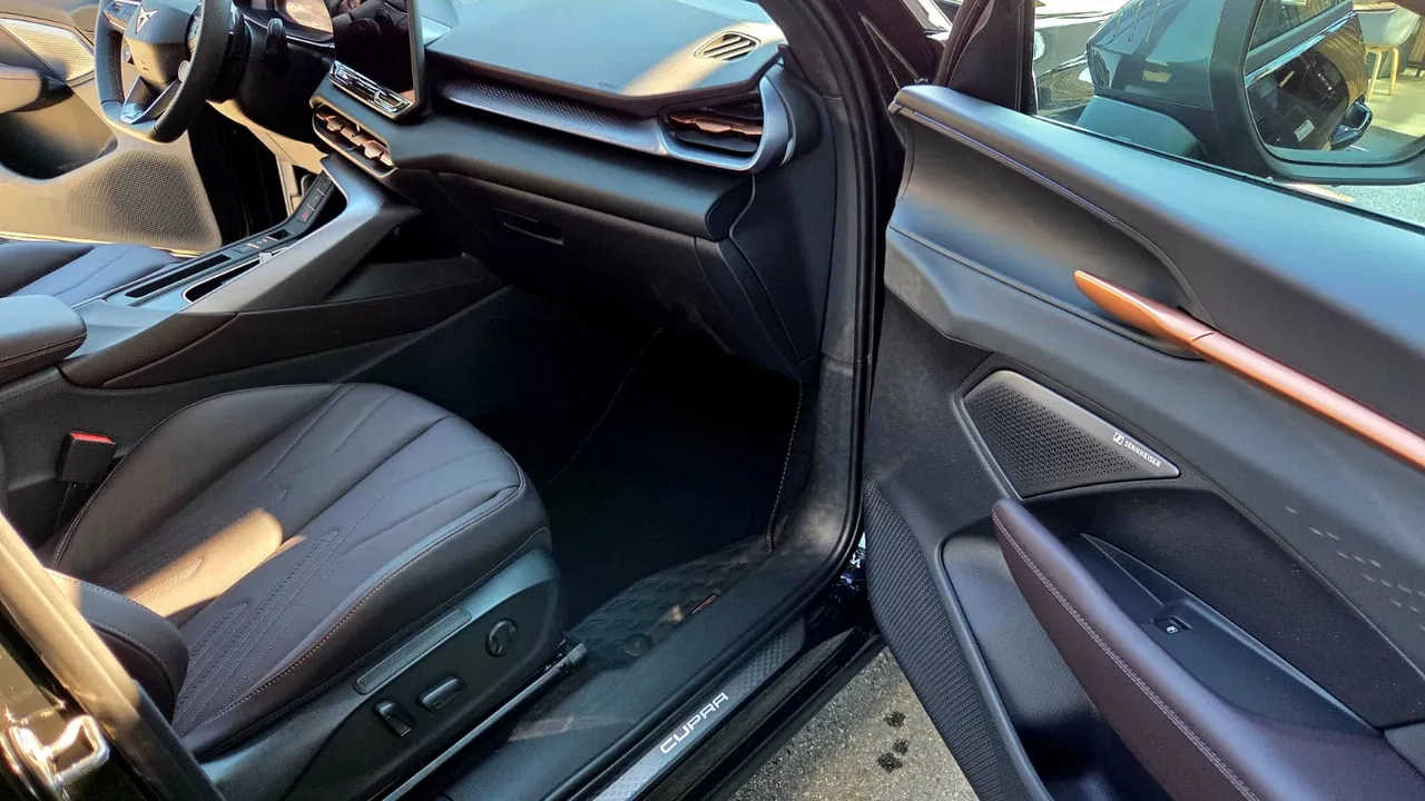2026 Cupra Terramar, 5 km, Rumunsko — foto 16 z 21