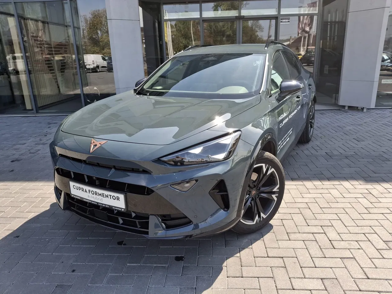 2026 Cupra Formentor, 5 000 km, Rumunsko — foto 1