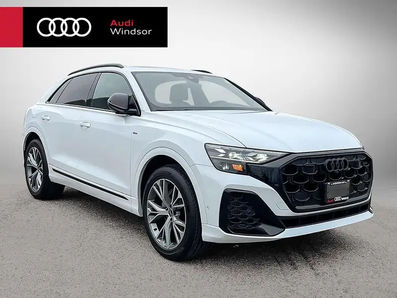 2026 Audi Q8 Technik, biela, 19 km, dovoz Kanada — foto 1