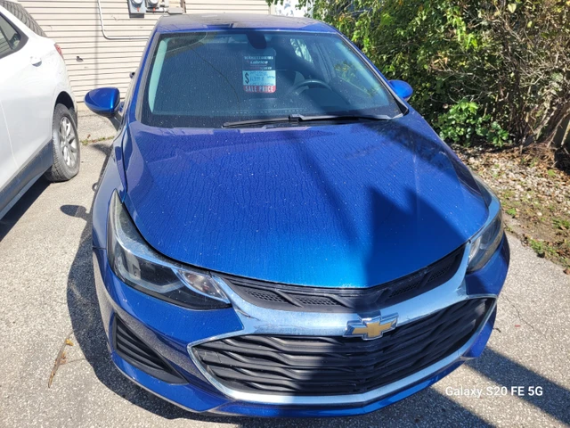 2019 Chevrolet Cruze LT, 41 350 km, dovoz Kanada — foto 2 z 5