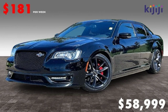 2023 Chrysler 300 Srt8, čierna, 72 087 km, dovoz Kanada — foto 1