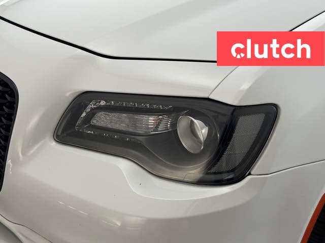 2017 Chrysler 300 300S, biela, 52 000 km, dovoz Kanada — foto 16 z 20