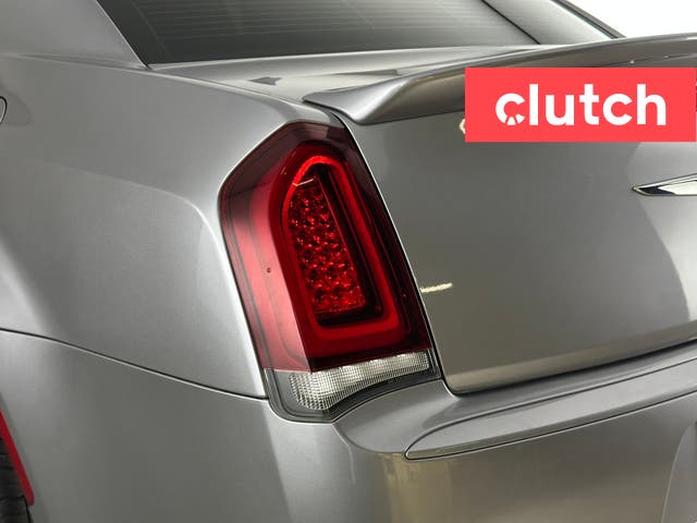 2018 Chrysler 300 300S, strieborná, 89 838 km, dovoz Kanada — foto 10 z 20