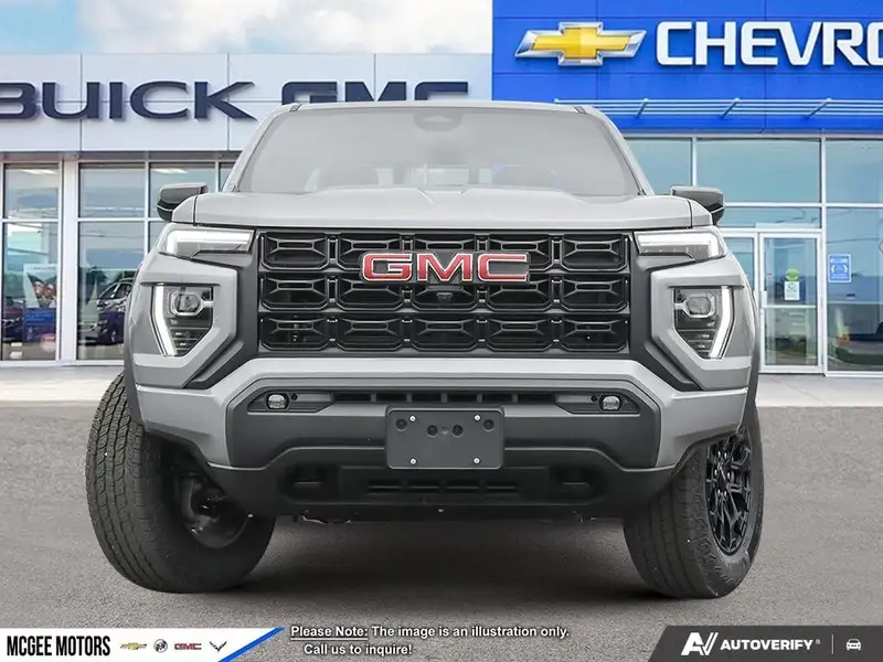 2026 GMC Canyon Elevation, strieborná, 0 km, dovoz Kanada — foto 2 z 12
