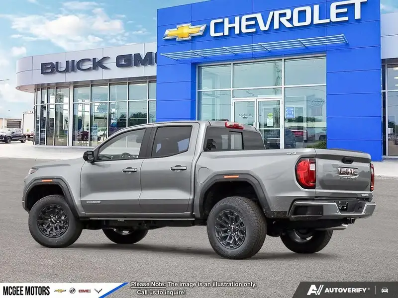2026 GMC Canyon Elevation, strieborná, 0 km, dovoz Kanada — foto 4 z 12