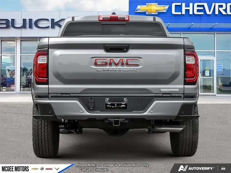 2026 GMC Canyon Elevation, strieborná, 0 km, dovoz Kanada — foto 5 z 12