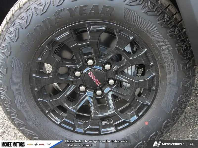 2026 GMC Canyon Elevation, strieborná, 0 km, dovoz Kanada — foto 8 z 12