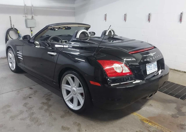 2005 Chrysler Crossfire Limited, čierna, 138 000 km, dovoz Kanada — foto 1 z 4 2005 Chrysler Crossfire Limited, čierna, 138 000 km, dovoz Kanada — foto 1 z 4
