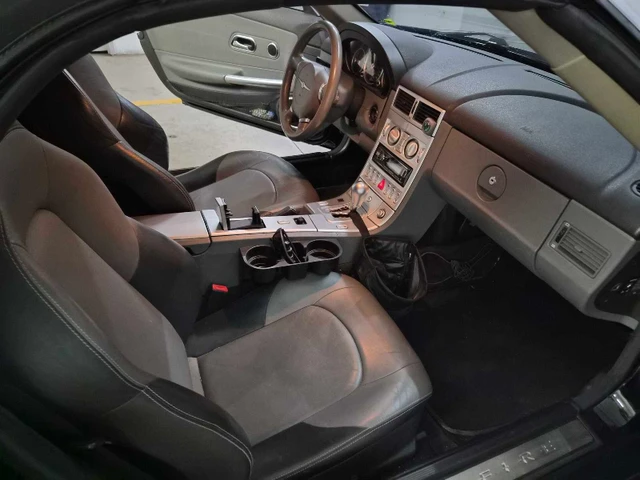 2005 Chrysler Crossfire Limited, čierna, 138 000 km, dovoz Kanada — foto 4 z 4