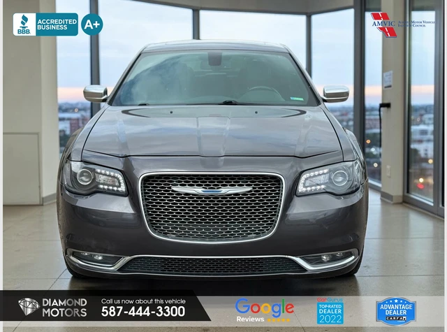 2017 Chrysler 300C Platinum AWD, sivá, 195 103 km, dovoz Kanada — foto 3 z 20