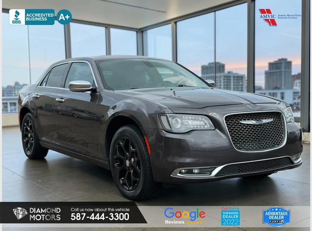 2017 Chrysler 300C Platinum AWD, sivá, 195 103 km, dovoz Kanada — foto 4 z 20