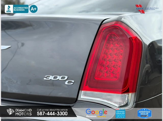 2017 Chrysler 300C Platinum AWD, sivá, 195 103 km, dovoz Kanada — foto 8 z 20