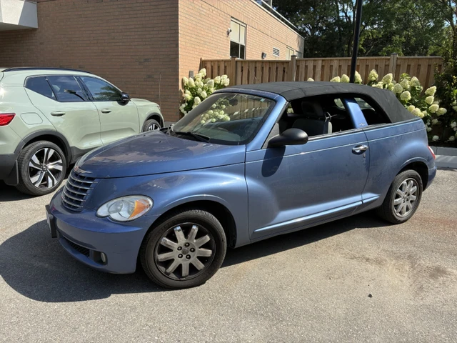 2007 Chrysler Ptcruiser convertible, modrá, 89 000 km, dovoz Kanada — foto 1 z 4 2007 Chrysler Ptcruiser convertible, modrá, 89 000 km, dovoz Kanada — foto 1 z 4