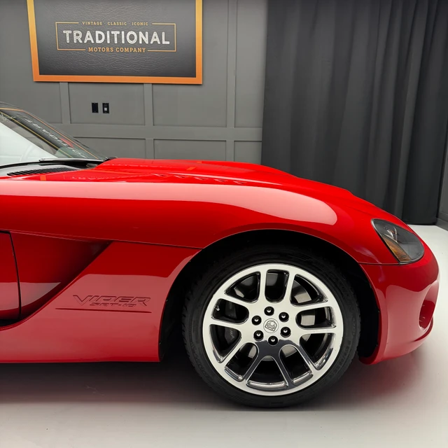 2003 Dodge Viper SRT10, 28 785 km, dovoz Kanada — foto 11 z 20