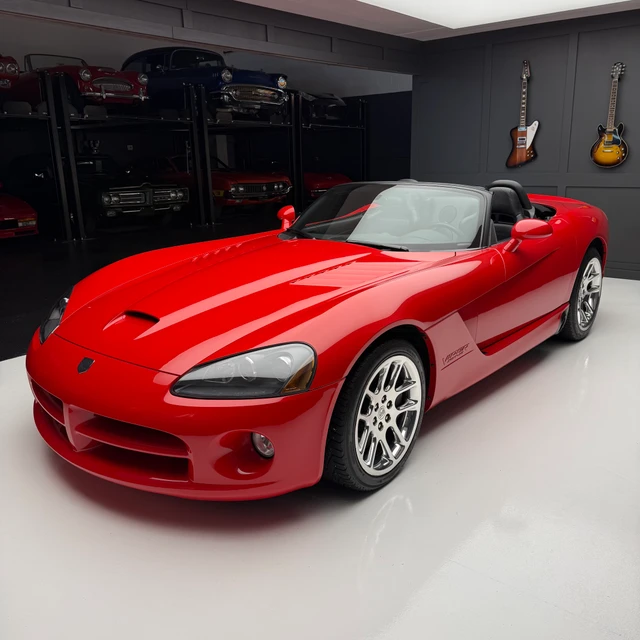 2003 Dodge Viper SRT10, 28 785 km, dovoz Kanada — foto 2 z 20