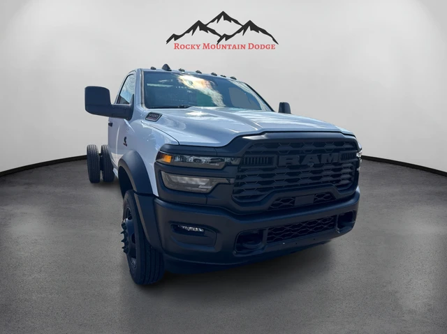 2026 RAM Tradesman, biela, 30 km, dovoz Kanada — foto 7 z 13