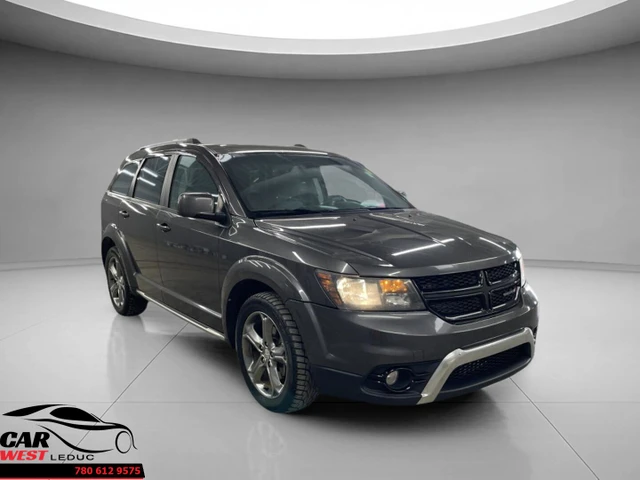 2017 Dodge Journey CROSSROAD, sivá, 122 735 km, dovoz Kanada — foto 1