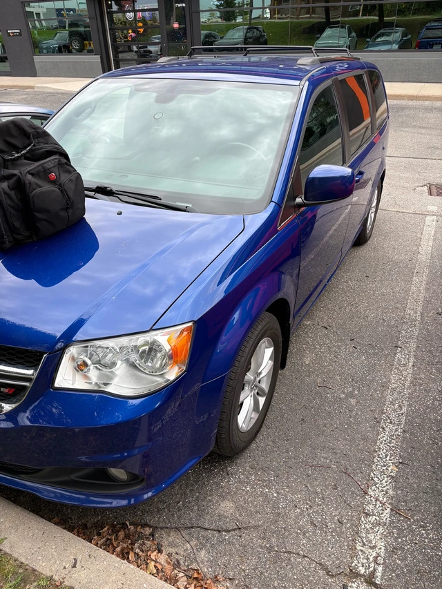 2020 Dodge Grand Caravan, 53 200 km, dovoz Kanada — foto 1