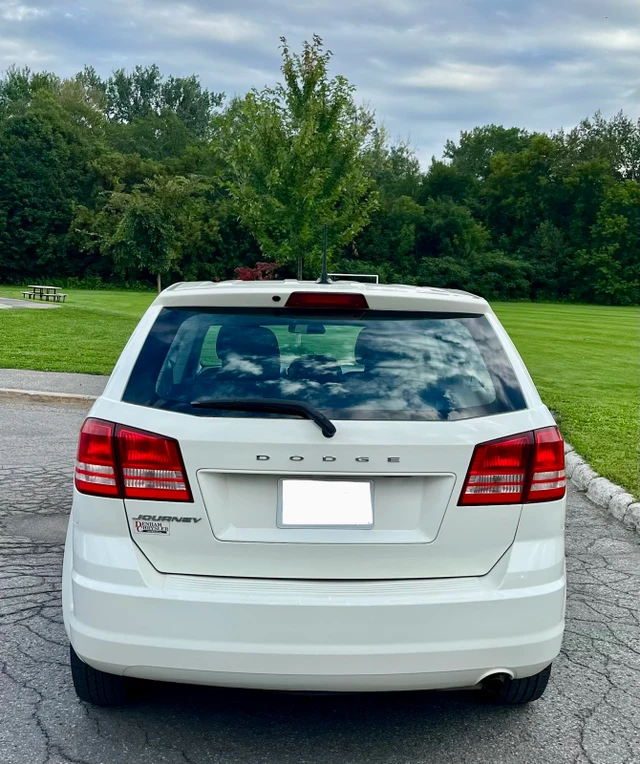 2017 Dodge Journey, 127 500 km, dovoz Kanada — foto 3 z 5