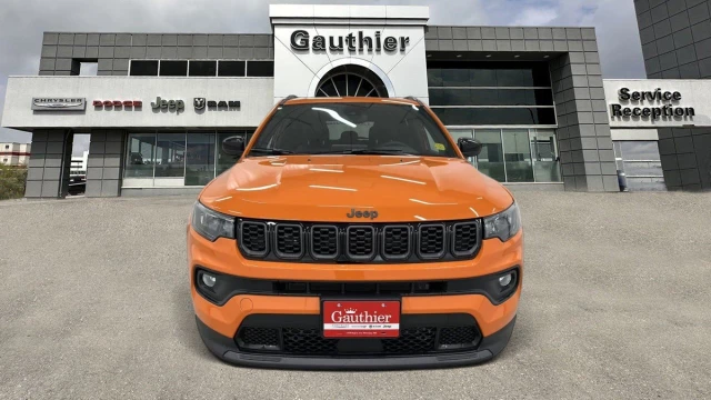 2026 Jeep Compass North, 15 km, dovoz Kanada — foto 1 z 5 2026 Jeep Compass North, 15 km, dovoz Kanada — foto 1 z 5