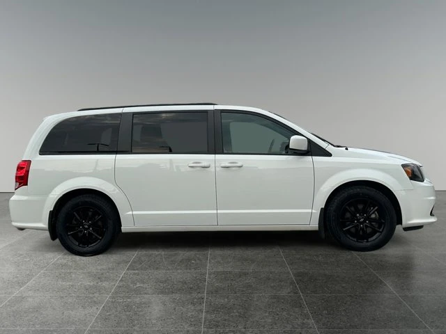 2020 Dodge Grand Caravan GT, biela, 67 524 km, dovoz Kanada — foto 6 z 15