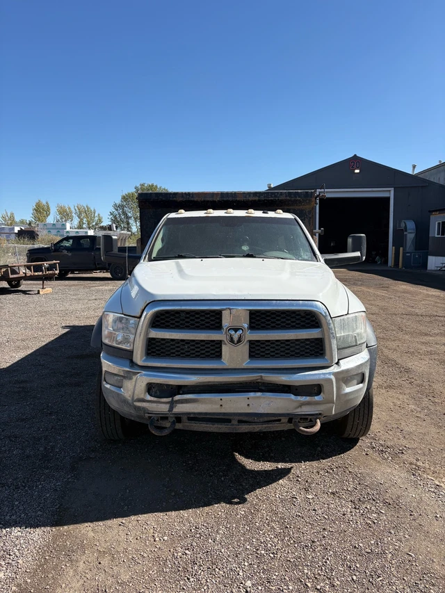 2014 RAM 5500, 292 000 km, dovoz Kanada — foto 1