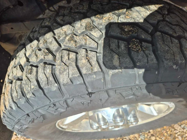 2013 Dodge Ram2500, 317 000 km, dovoz Kanada — foto 4 z 5