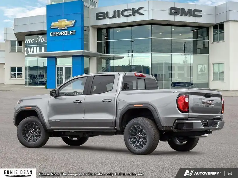 2026 GMC Canyon Elevation, strieborná, 0 km, dovoz Kanada — foto 4 z 12