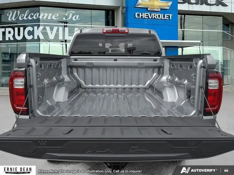 2026 GMC Canyon Elevation, strieborná, 0 km, dovoz Kanada — foto 7 z 12