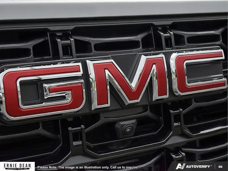 2026 GMC Canyon Elevation, strieborná, 0 km, dovoz Kanada — foto 9 z 12