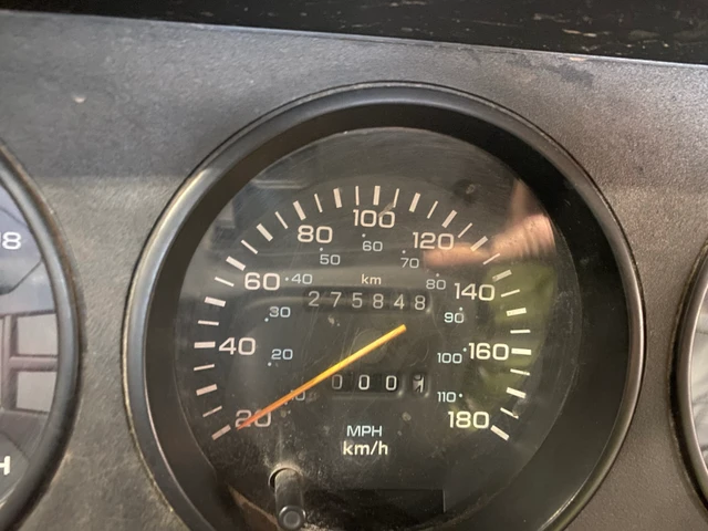 1991 Dodge Ram2500, 275 848 km, dovoz Kanada — foto 3 z 5